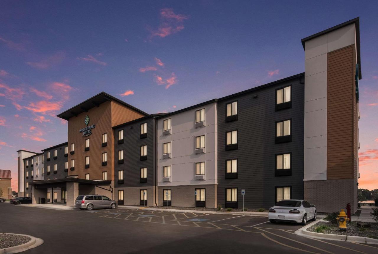 Woodspring Tri-cities Hotel